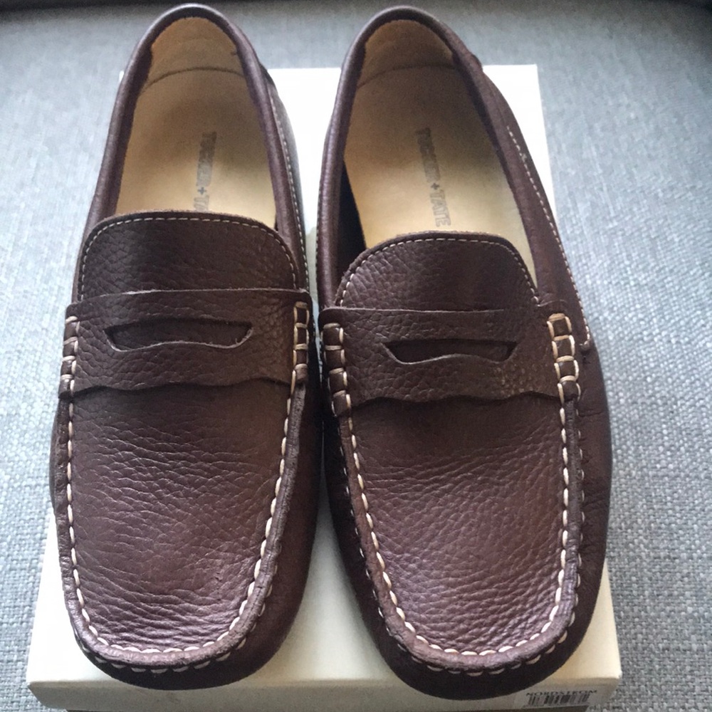 Tucker + Tate brown leather drivers
